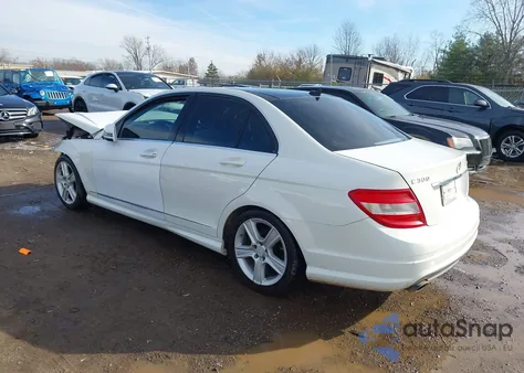 2010 Mercedes-Benz C 300 Sport 4Matic from USA, damaged, VIN WDDGF8BB7AF520372